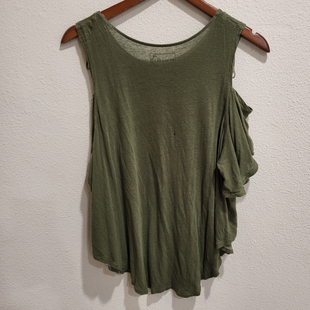 Free People green blouse soft - Picture 2 of 5